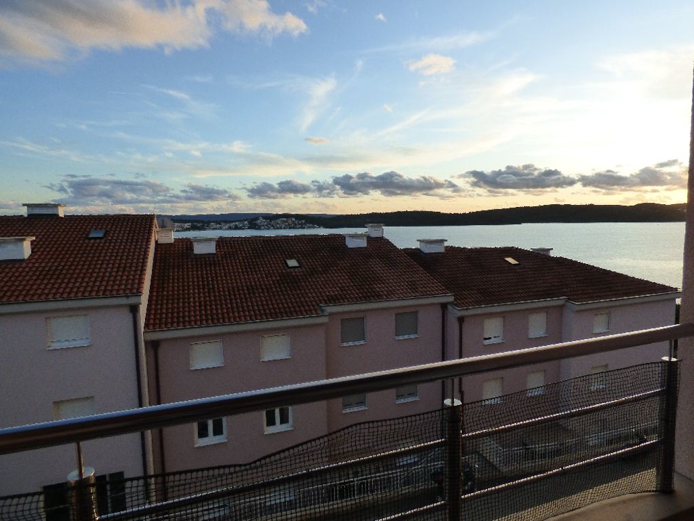 Výhľad na more z balkóna nehnuteľnosti A1493 - apartmán na ostrove Čiovo, Dalmácia.