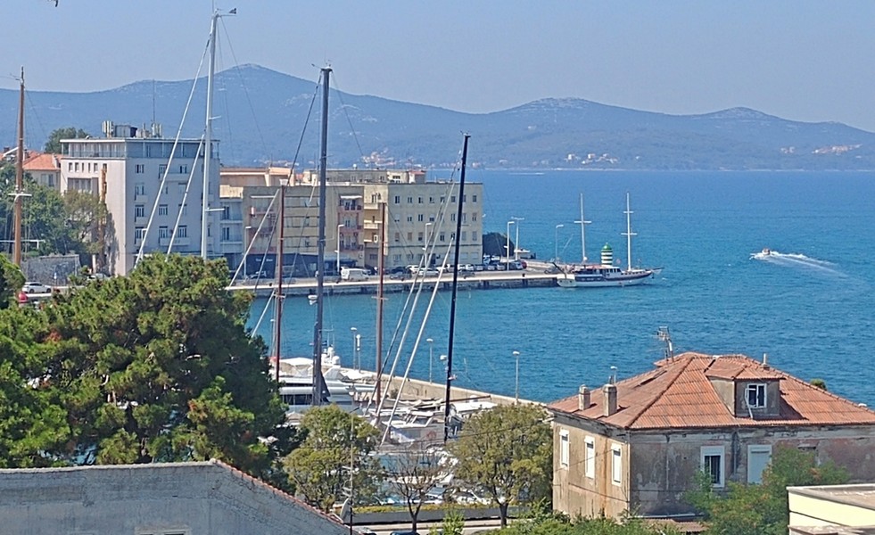 Nehnuteľnosti Chorvátsko - Panorama Skauting.