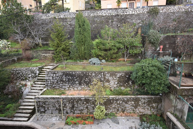 Záhrada, ktorú je možné aj odkúpiť.