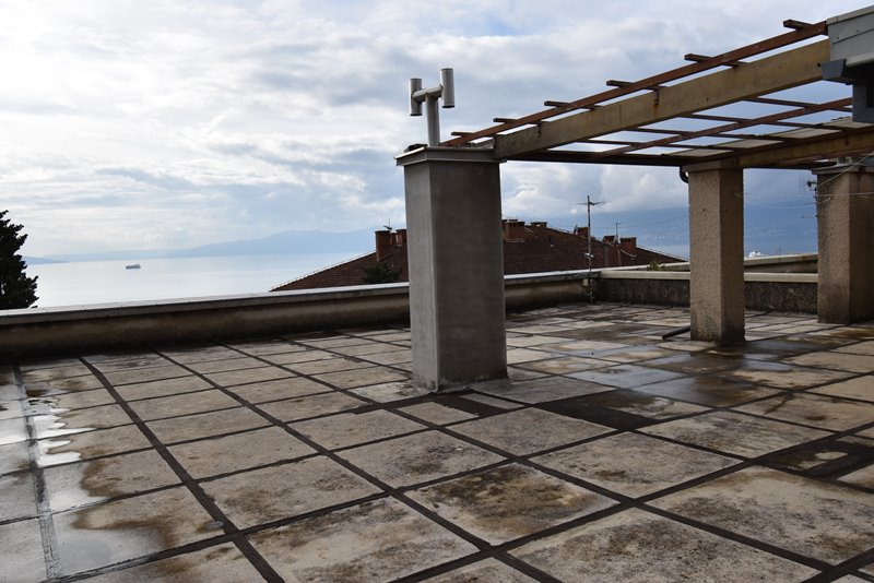 Byt so strešnou terasou v Rijeke, Chorvátsko na predaj - Panorama Skauting.