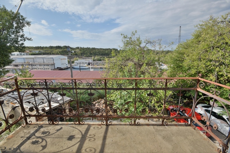 Terasa s krásnym výhľadom na more - Apartmán A2149, Kraljevica, Chorvátsko.