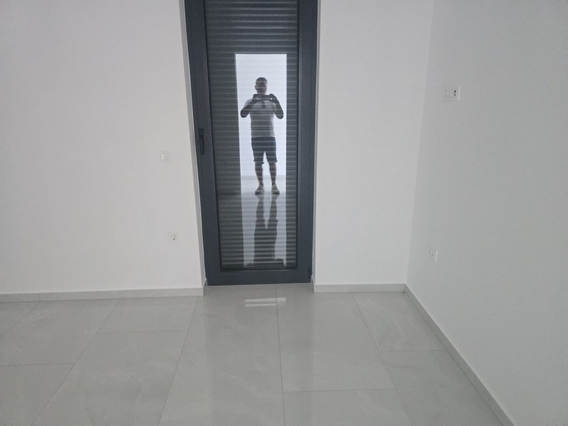 Škrupinová konštrukcia na prízemí.