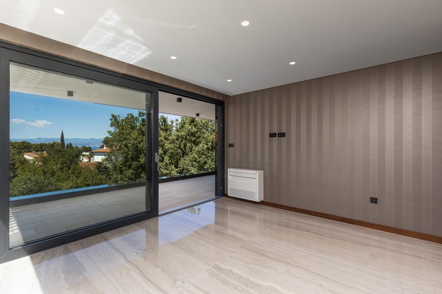 Novostavba - apartmán na ostrove Krk, Karvnerský záliv