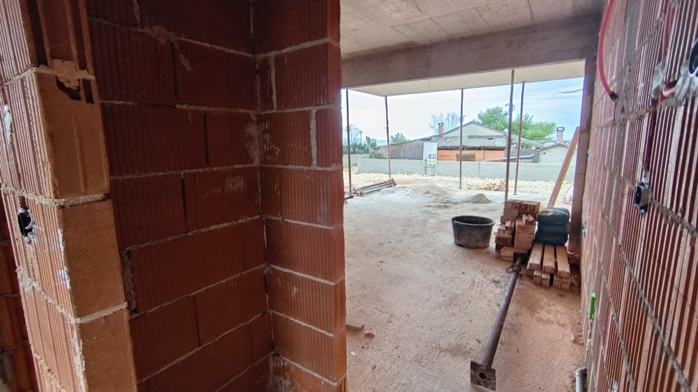 Bočný pohľad na novostavbu A2793, Zaton, Zadar.