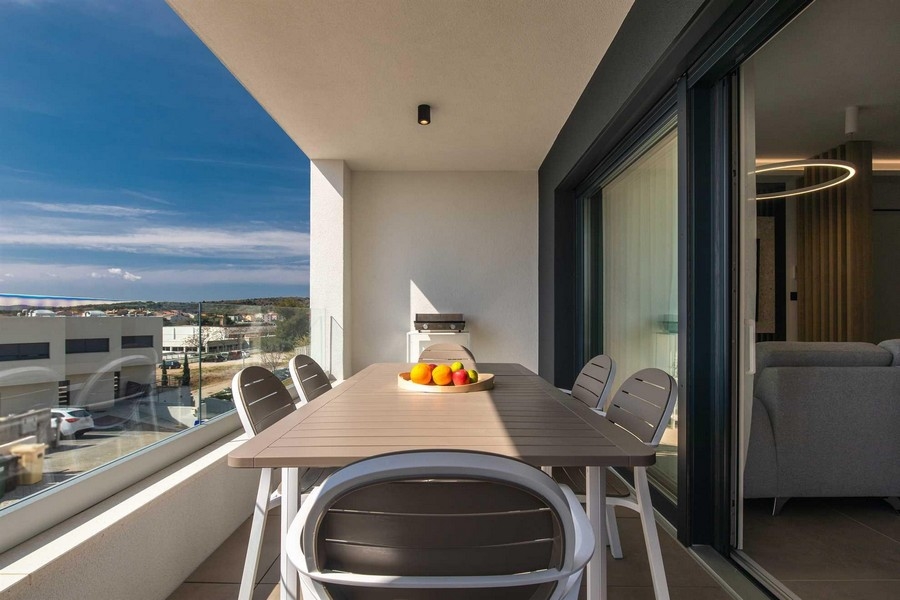 Terasa na hornom poschodí.