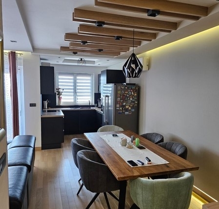 Apartmán s vybavenou kuchyňou a svetlými izbami