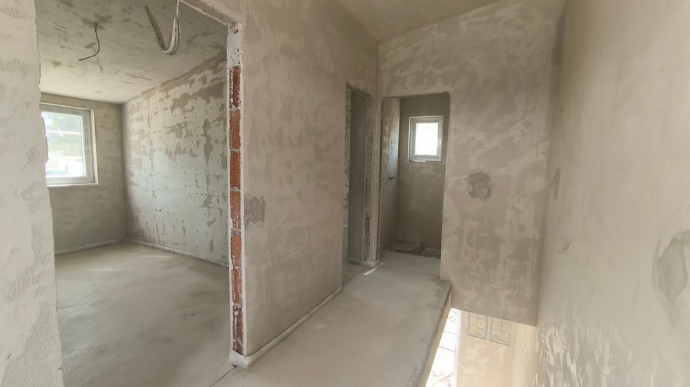 Prebiehajú vnútorné práce pre nový byt, nehnuteľnosť v Chorvátsku vo výstavbe