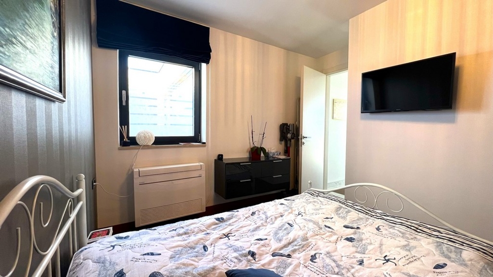 Nehnuteľnosti Chorvátsko, Mesto Krk, Ostrov Krk Predám byt - spálňa s TV