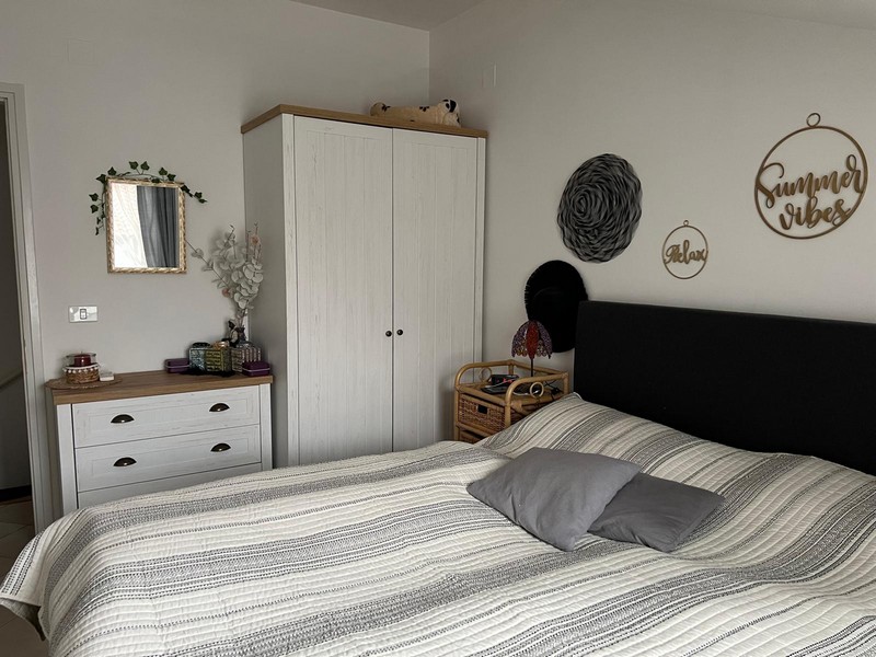 Vedľa tohto apartmánu sa nachádza golfové ihrisko.