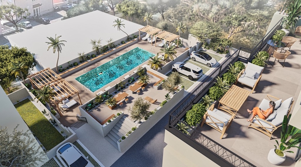 Nehnuteľnosti v Chorvátsku, Makarska, apartmán s výhľadom na more: pohľad z vtáčej perspektívy na moderný rezidenčný komplex s bazénom, slnečnou terasou a parkovacím miestom