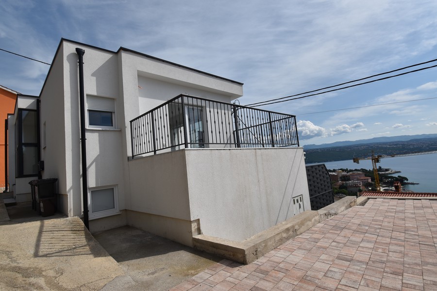 Moderný byt s úchvatným výhľadom na more, ktorý sa nachádza vo vyhľadávanej lokalite neďaleko centra mesta Opatija, Chorvátsko Real Estate