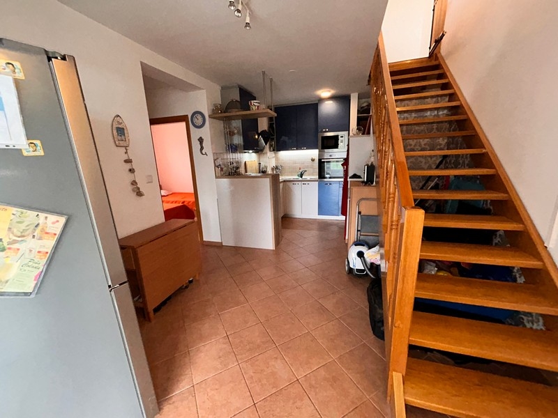 Schodisko a kuchyňa nehnuteľnosti A3383.