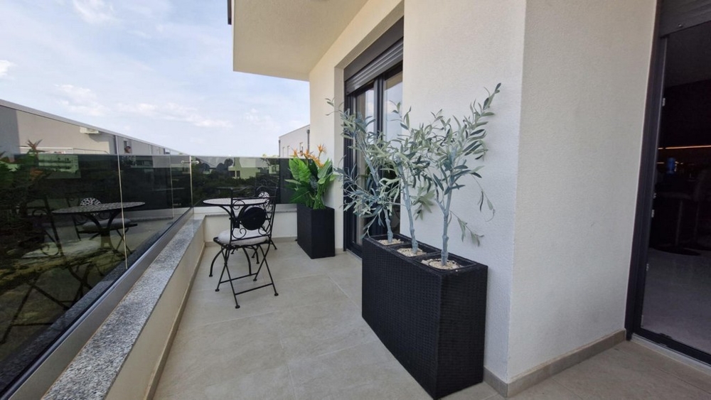 Predám byt v Novalji, Chorvátsko - Panorama Scouting A3412.