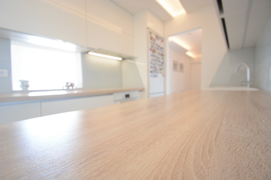 Moderná kuchyňa s kvalitným vybavením.