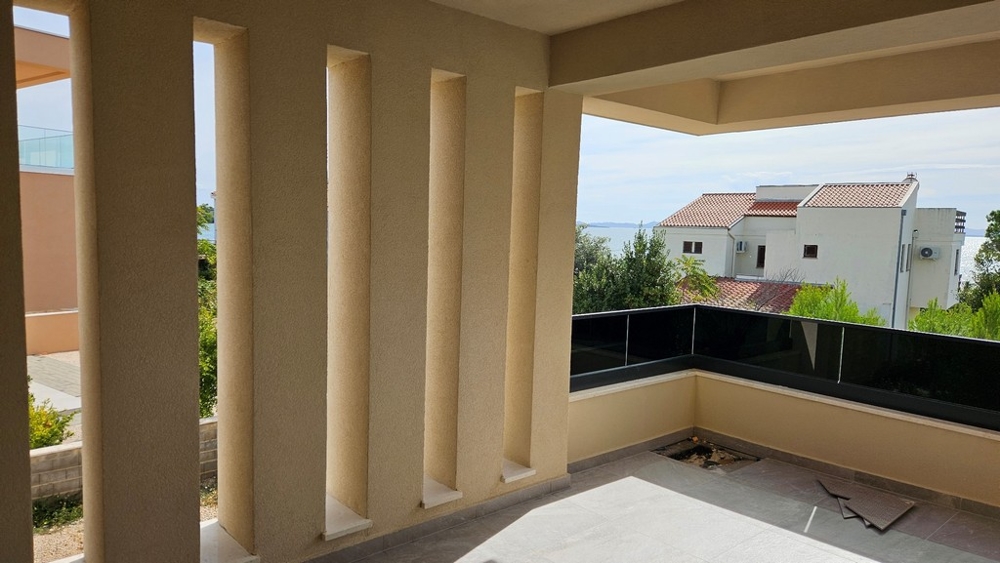 Terasa pozemku A3489 v Chorvátsku - Panorama Skauting.