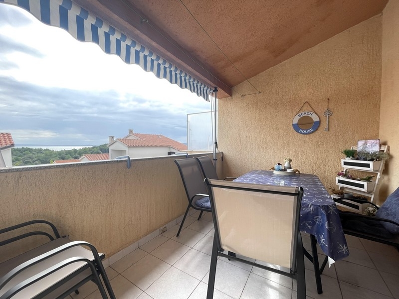 Apartmán s výhľadom na more z balkóna - nehnuteľnosť A3506 v Chorvátsku.