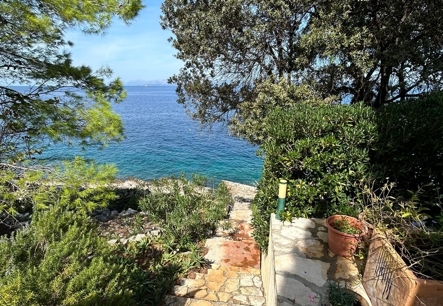 Prístup na pobrežie.