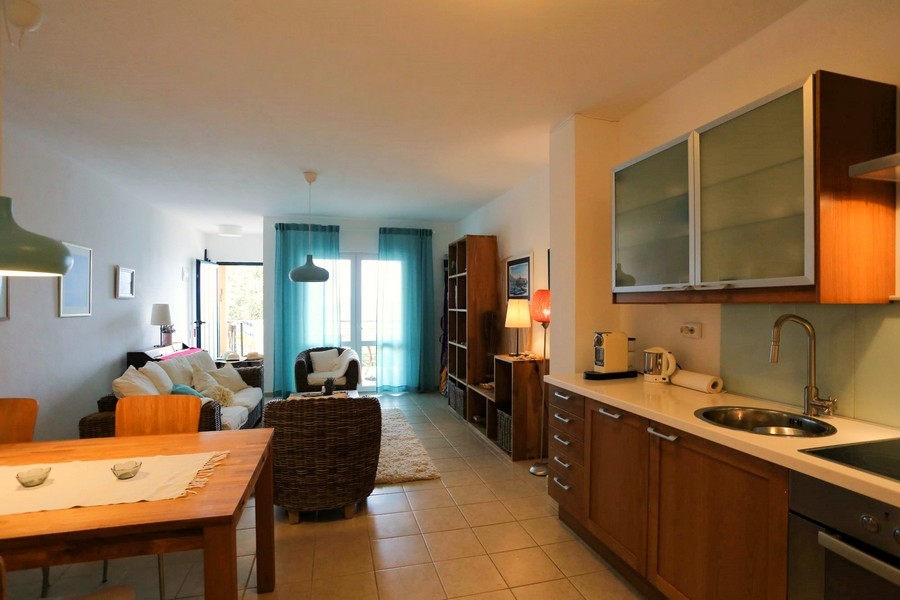 Kuchyňa a obývací priestor.