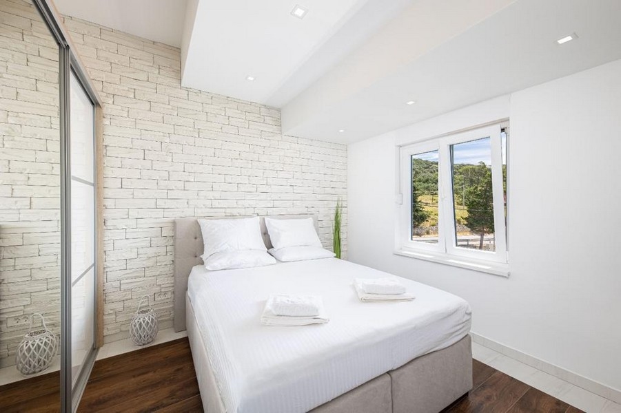 Druhá spálňa s prirodzeným svetlom