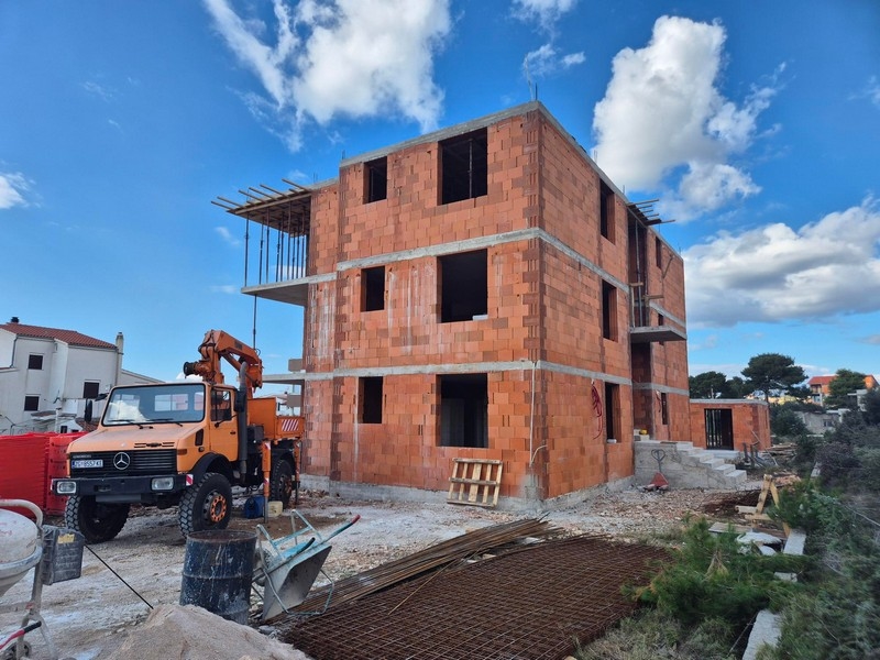 Aktuálny stav nehnuteľnosti A3598 pri Šibeniku v Chorvátsku.