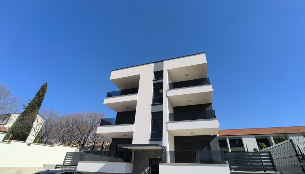 Novostavba - predaj bytu Sv. Filip i Jakov pri Biograde na Moru, Chorvátsko.