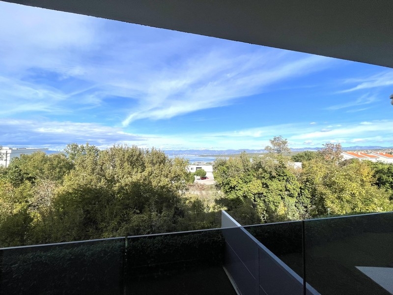 Výhľad na zeleň až k moru - nehnuteľnosť A3780.