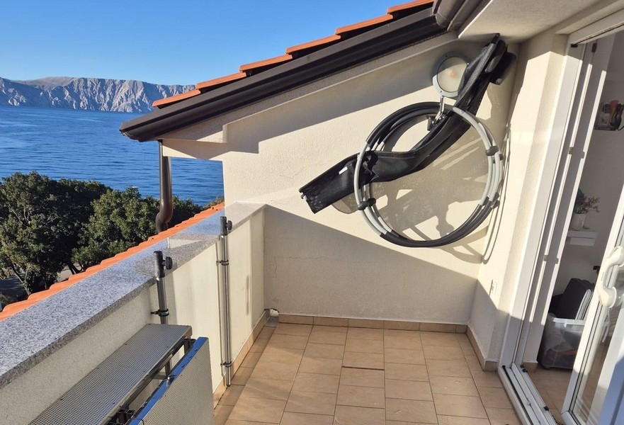 Výhľad na more z terasy