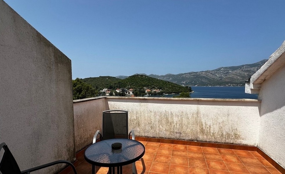 Terasa s výhľadom na more