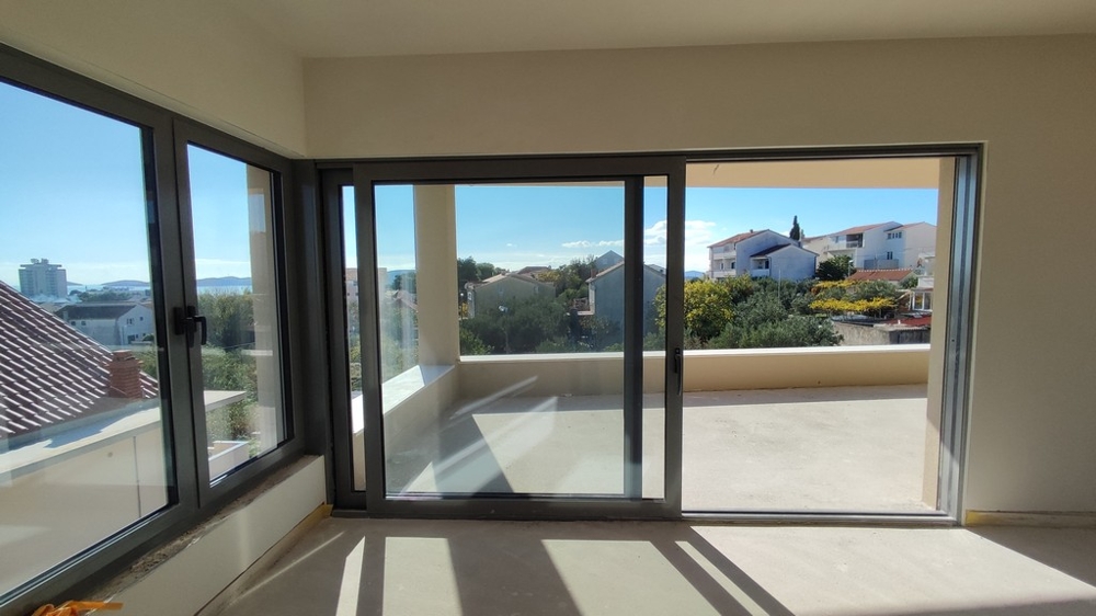 Terasa s okolitými oknami