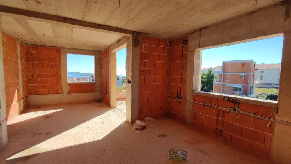 Škrupina nehnuteľnosti A3817 vo Vodiciach, Chorvátsko.