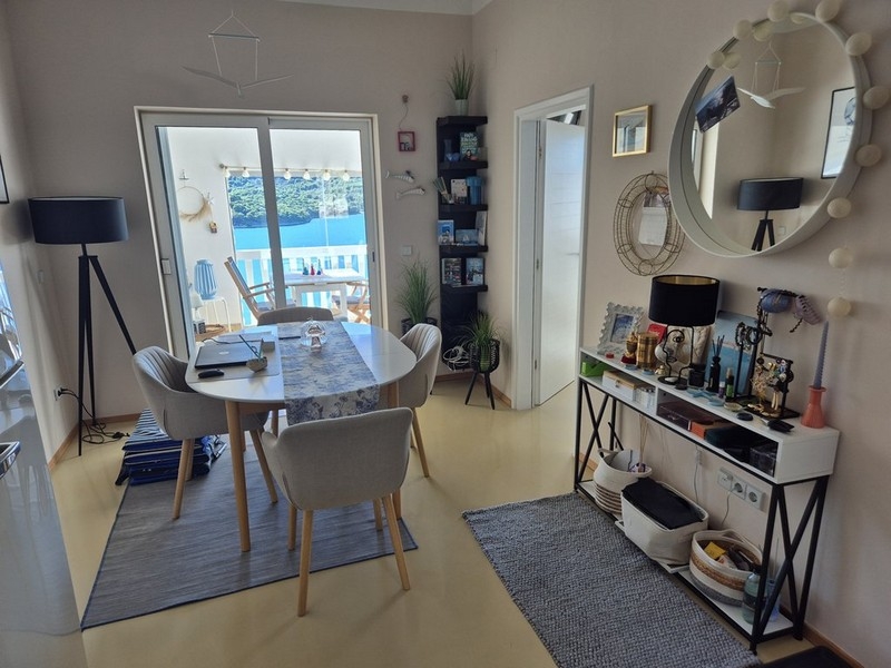 Jedálenský kút a výhľad na more