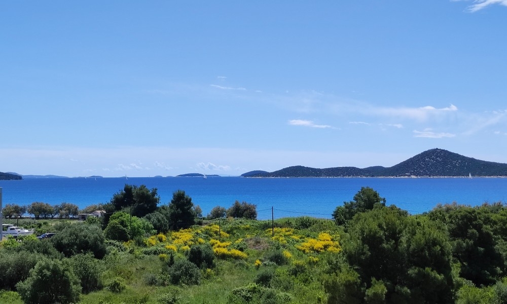 Výhľad na more z apartmánu A3825 v Chorvátsku - Panorama Skauting.