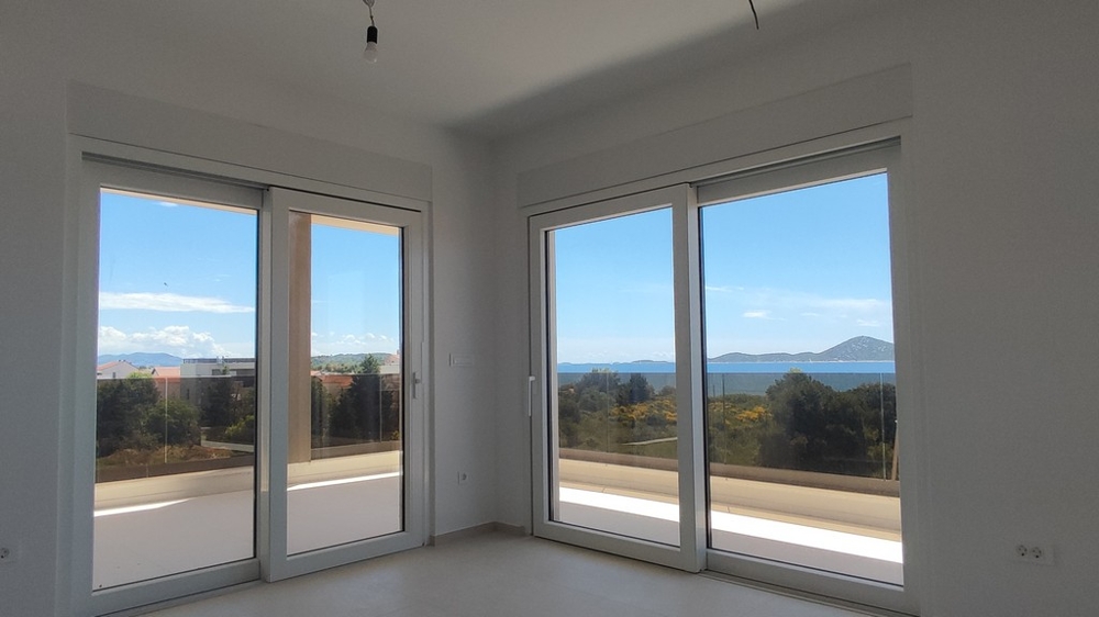 Výhľad na more z horného poschodia nehnuteľnosti A3825.