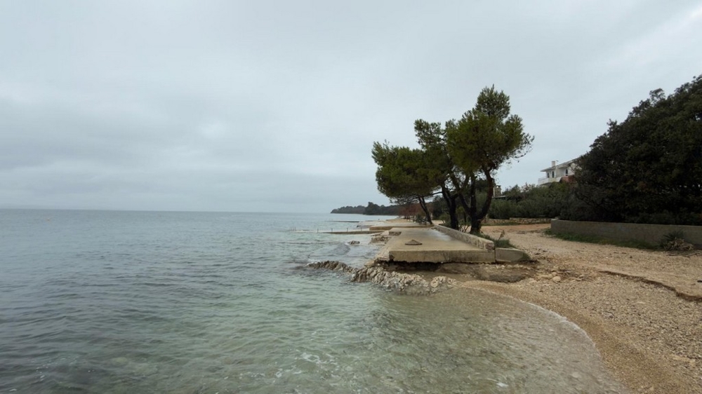 Pláž a nábrežná promenáda v blízkosti novej nehnuteľnosti A3856