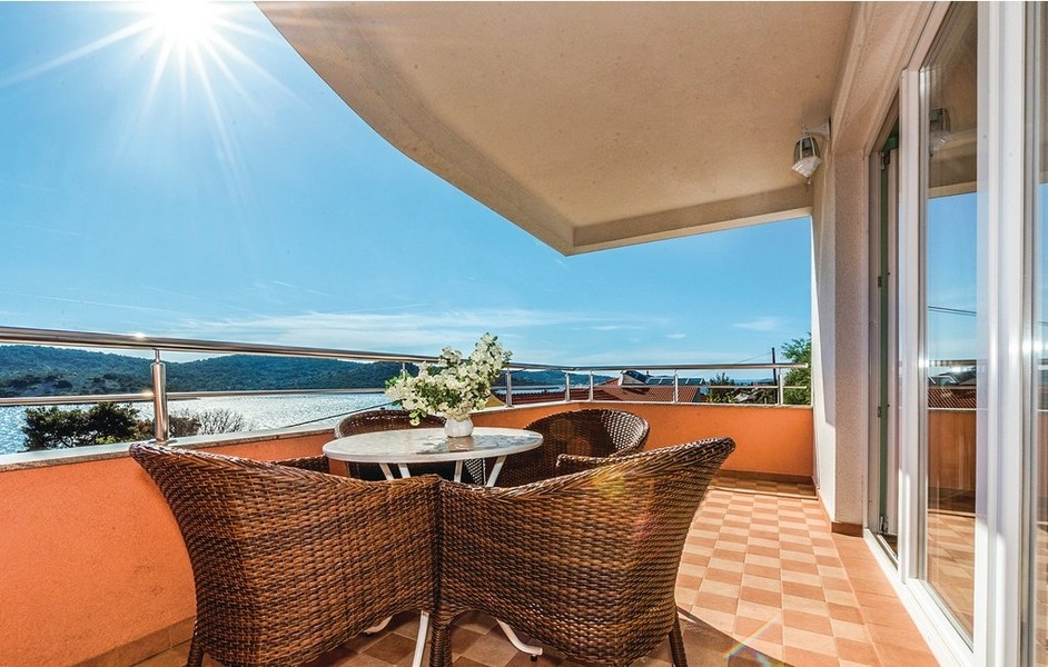 Realitná kancelária pre Chorvátsko - Panorama Scouting A2500