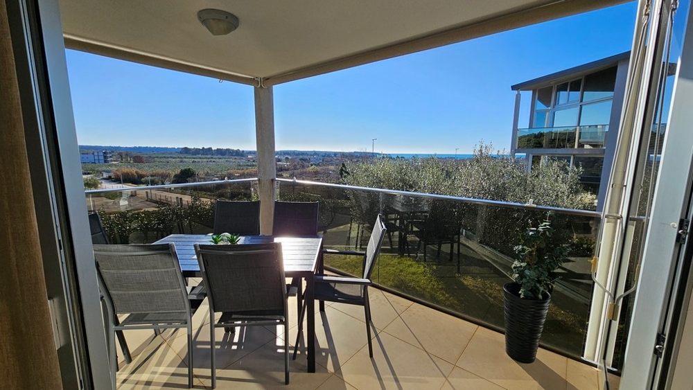 Byt s výhľadom na more v Novigrad (Chorvátsko) na predaj - A3873.-