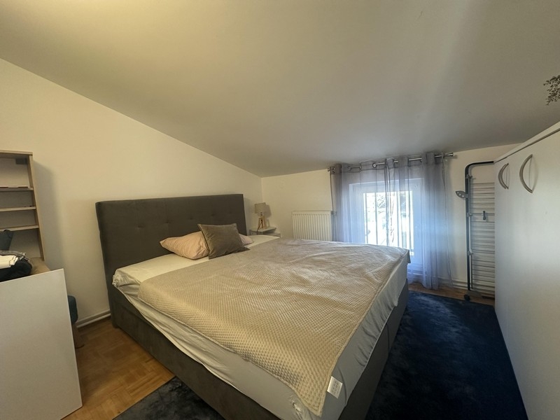 Ďalšia spálňa s manželskou posteľou v podkroví