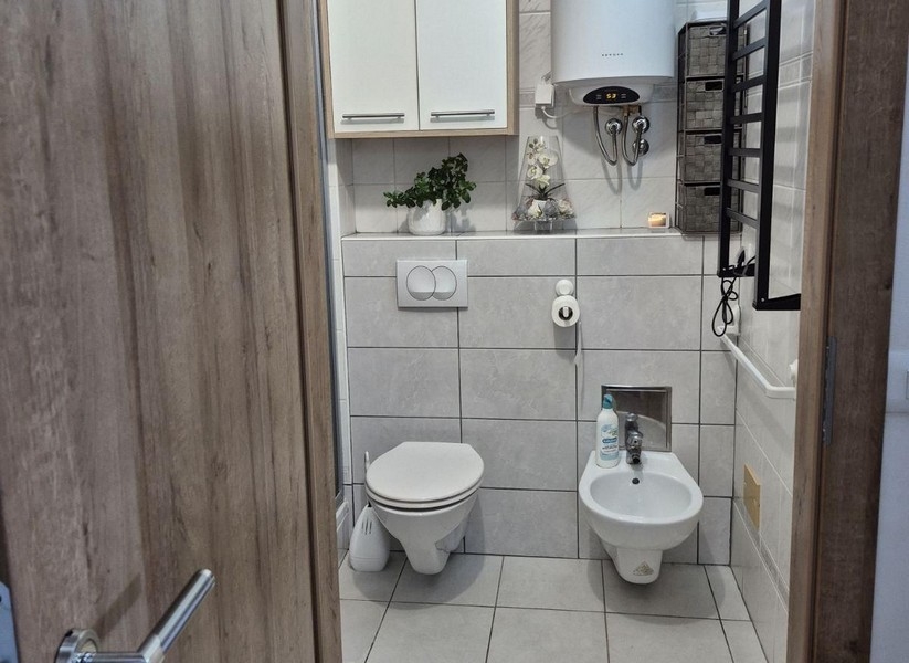Kúpeľňa s WC a bidetom