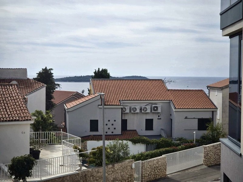Apartmán s výhľadom na more v Primoštene, Dalmácia
