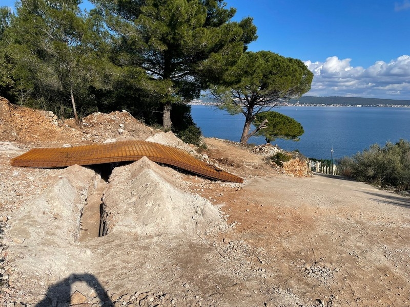 Stavebný pozemok s fantastickým výhľadom na more - Panorama Skauting.