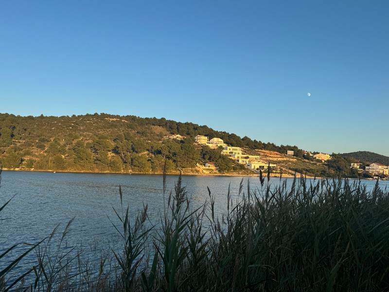 Nehnuteľnosti v Dalmácii - Panorama Skauting Chorvátsko.