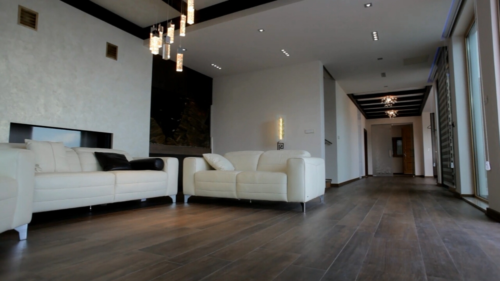 Priestranný obývací priestor novej vily na predaj na riviére Herceg Novi