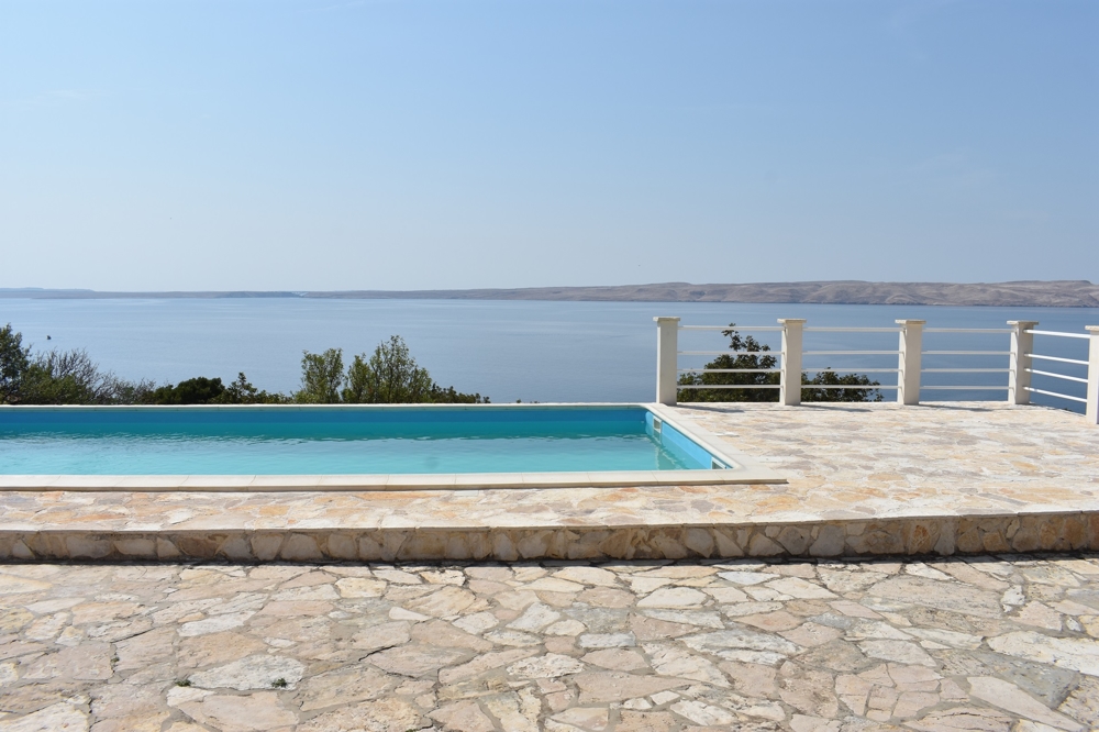 Nehnuteľnosti v Chorvátsku - región Karlobag.