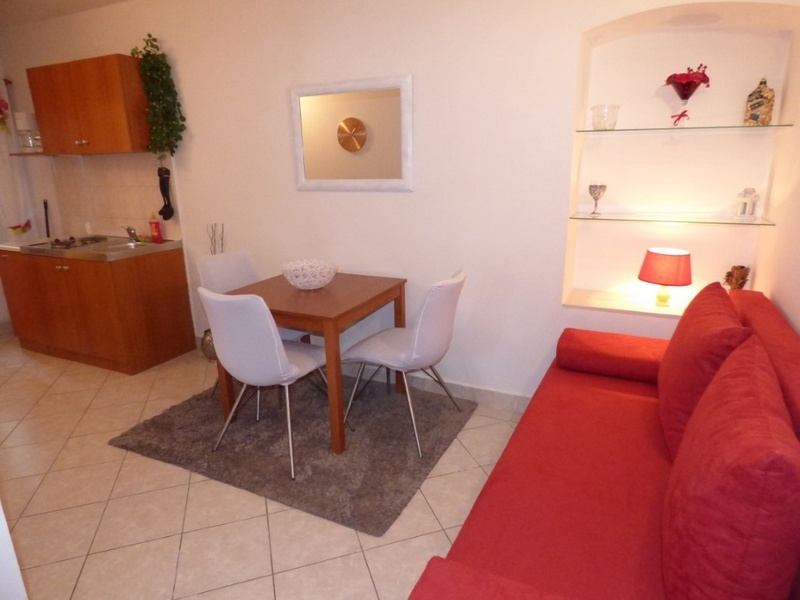 Pohľad na interiér H1478, Dalmácia.