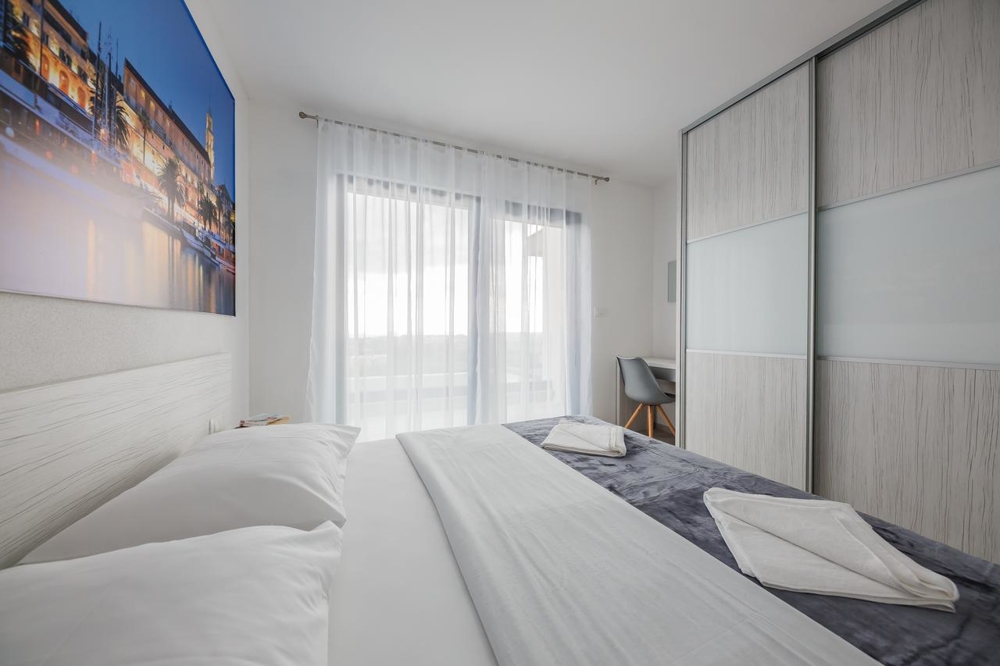 Druhá spálňa vily H1658, Chorvátsko - Panorama Skauting.