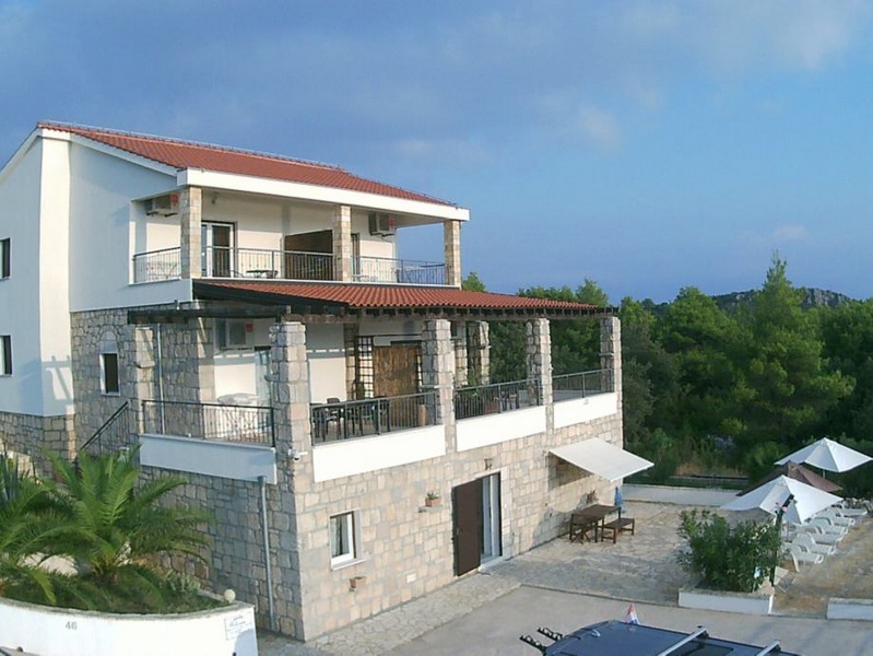 Predám dom v Chorvátsku - Panorama Skauting Real Estate.