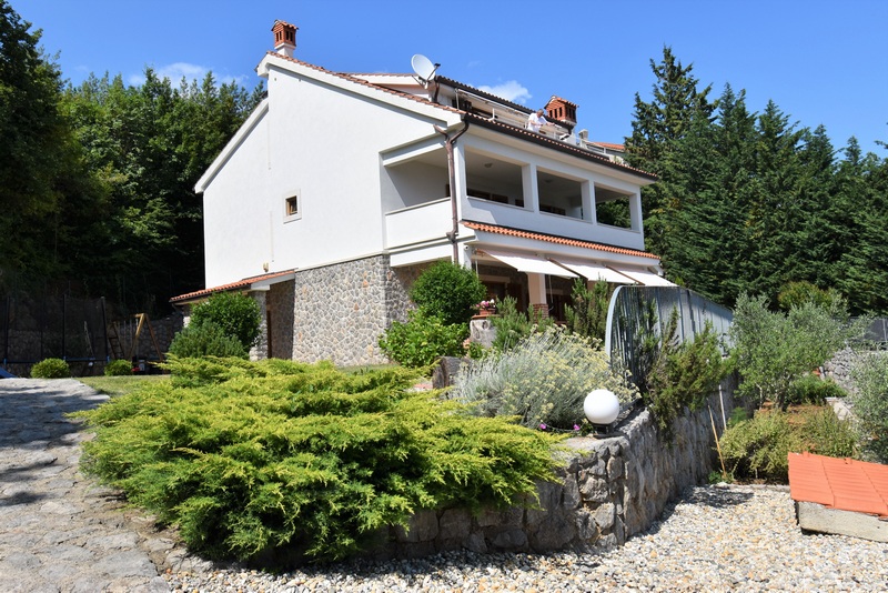 Predám dom Chorvátsko - Panorama Skauting.