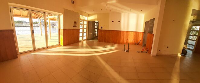 Obchodné priestory / reštaurácia - tu: interiér nehnuteľnosti H1912, Ugljan, Chorvátsko.