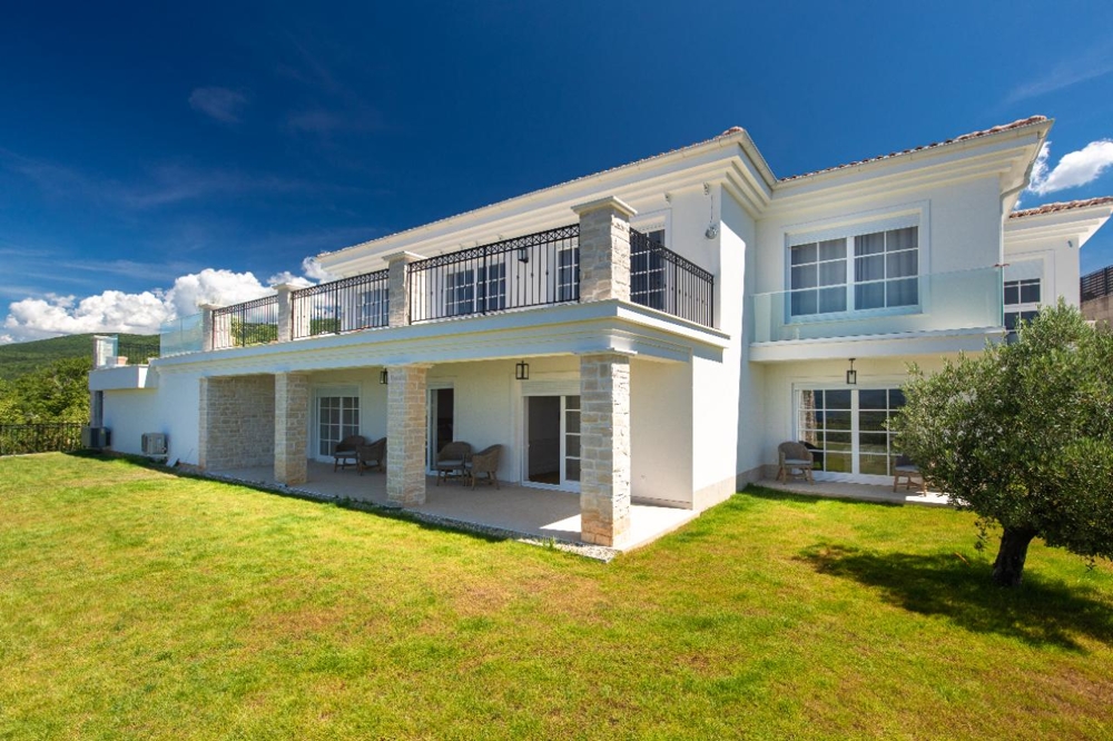 Stredomorská vila v Crikvenici, Chorvátsko na predaj - Panorama Scouting Real Estate.