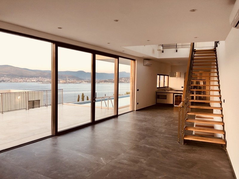 Kúpim prímorskú vilu v Chorvátsku - Panorama Scouting H1926, Stredná Dalmácia, Ostrov Čiovo Trogir.